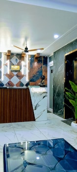 hotel falls street by dc hills