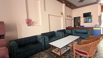 Amantran Palace,,3 star