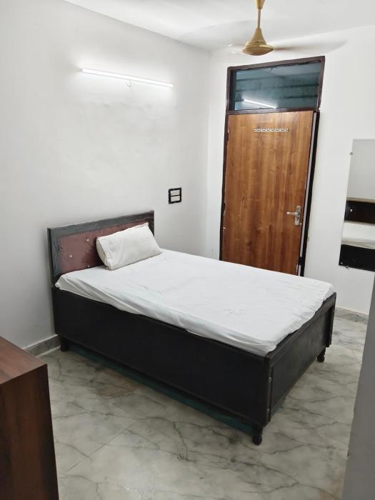 govind residency near india expo mart greater noida
