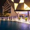 Rodina Beach Hotel,Jomtien Beach>>Jomtien,4 star