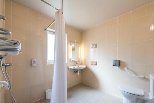 B&B Hotel Alencon Nord,Cerise>>Alencon,2 star