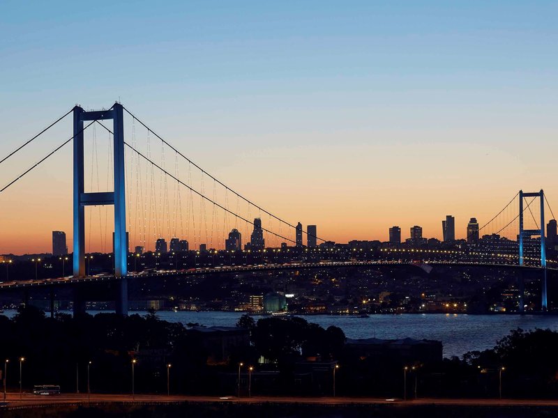 mercure istanbul west hotel and convention center