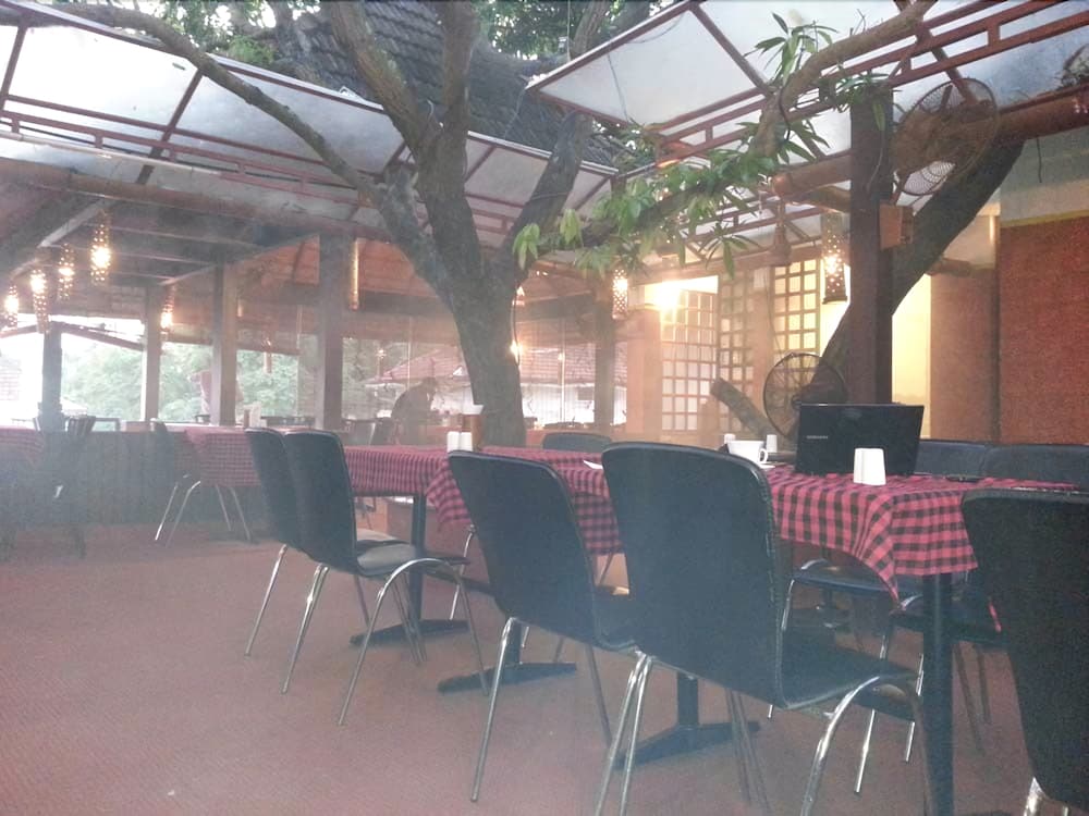 Treebo Trend Mango Tree Inn,Fort Kochi>>Ernakulam,3 star