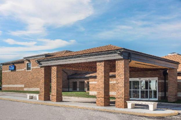 Baymont By Wyndham Copley Akron,Near Rosemont Country Club,2 star