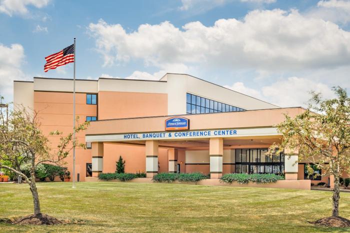 Howard Johnson By Wyndham Lima,Ohio>>Lima,3 star