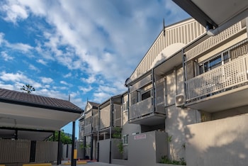 Benson Court Motel,South Brisbane>>Brisbane,3 star