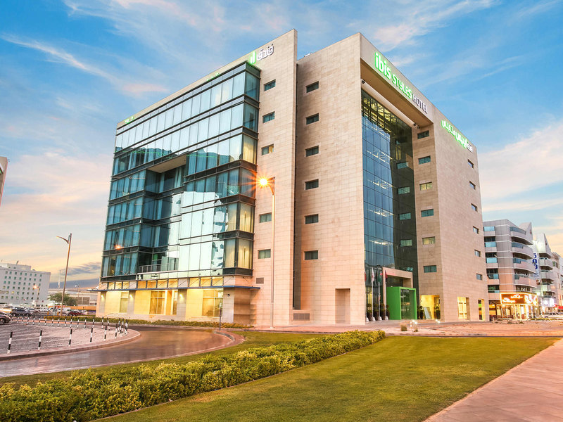 ibis styles dubai jumeira