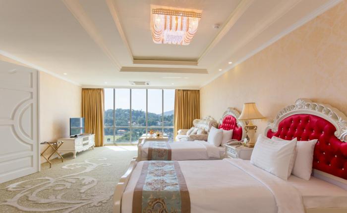 The Grand Kandyan,Kandy>>Central Province,5 star