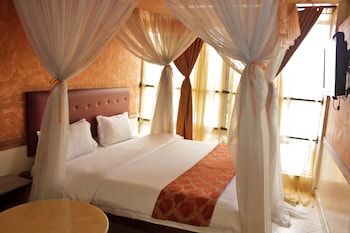 pearl palace hotel