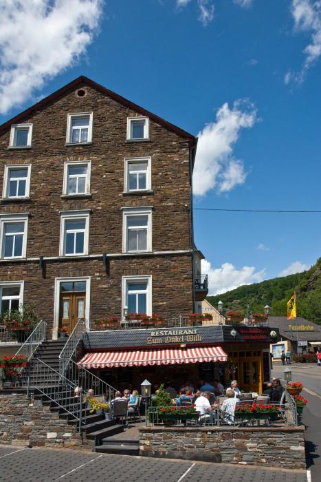 Mosellandhotel Im Enderttal Zum Onkel Willi