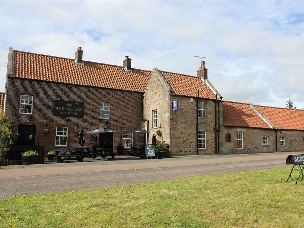 The Blue Bell Inn,Crookham>>Cornhill On Tweed,4 star