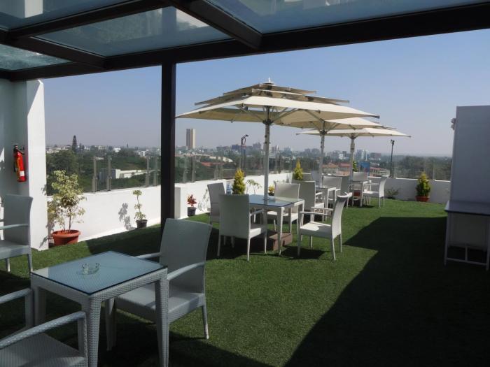 St. Marks Hotel,In Bengaluru (Bangalore City Center),4 star