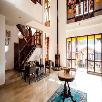 Chumbi Mountain Retreat & Spa,Naku,5 star