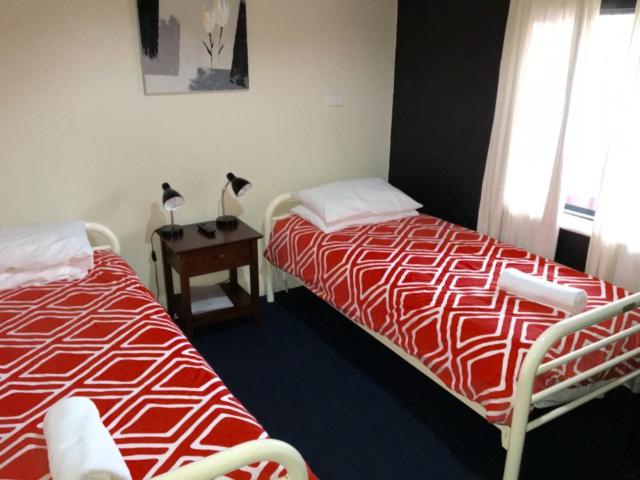 Six Degrees Boutique Hotel,Middleton Beach>>Albany,2 star
