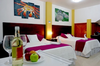Hotel Brisas Del Pacifico,Galapagos>>Bahía De La Academia,2.5 star