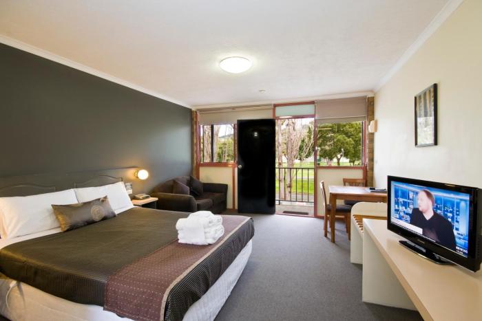 Lorne Coachman Inn,Lorne>>Fairhaven,3.5 star