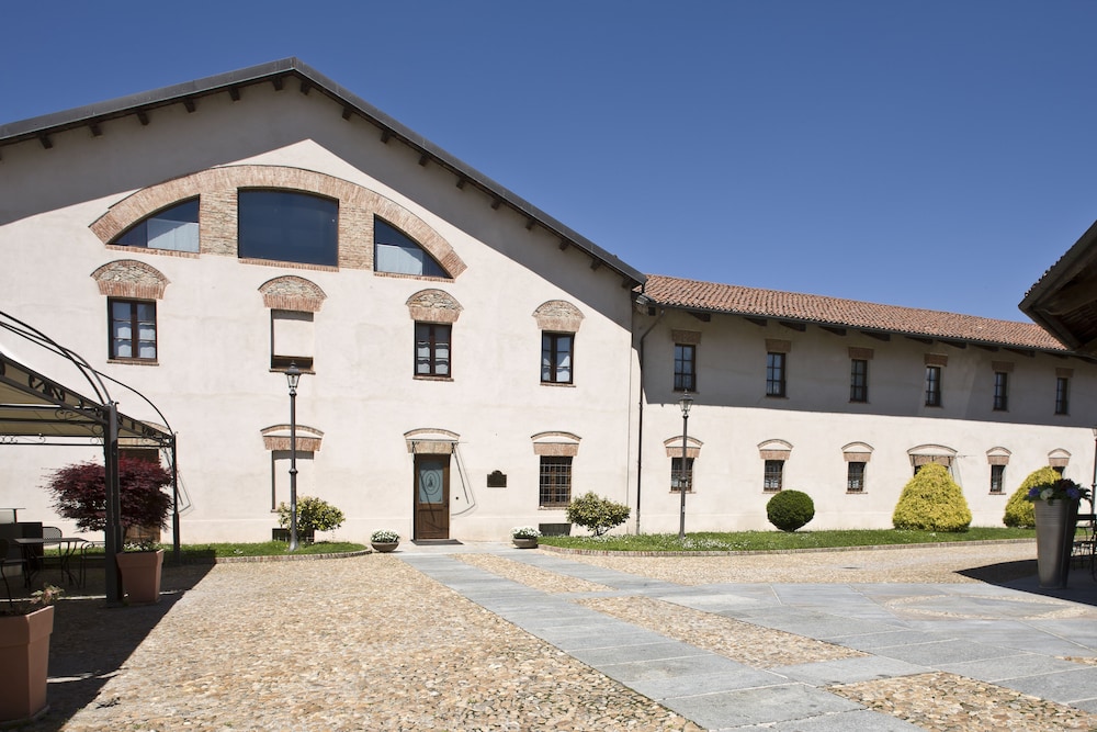 Albergo La Corte Albertina,Bra>>Alba,3 star