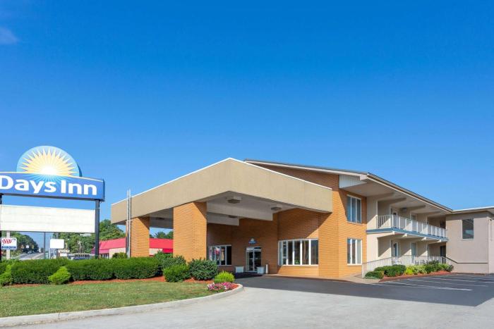 Days Inn By Wyndham Breezewood,Breezewood>>Bedford,2.5 star