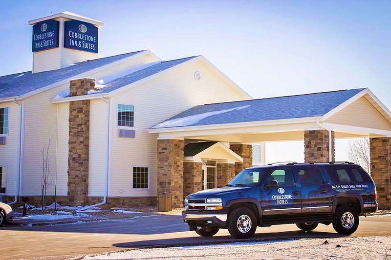 Cobblestone Inn & Suites - Linton