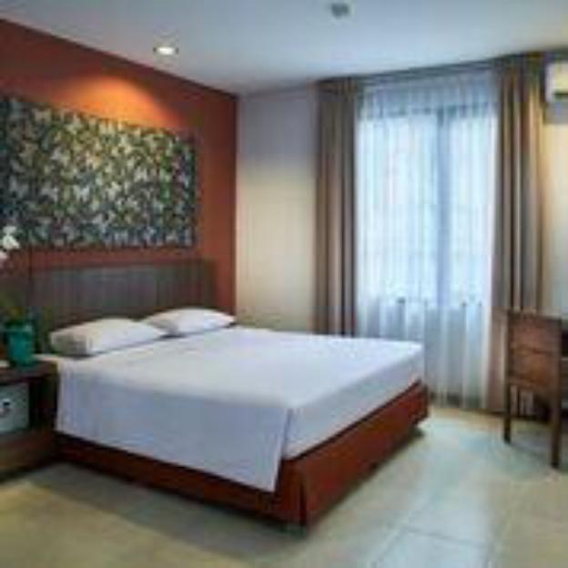 Praja Hotel,Denpasar>>Bali,3 star