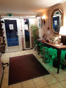 Hotel Du Tricastin,Pierrelatte>>Drôme,2 star