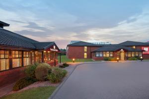 leonardo inn aberdeen airport