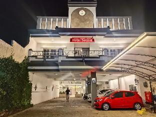 Sentral Boutique Hotel Kediri,Periamet,2 star