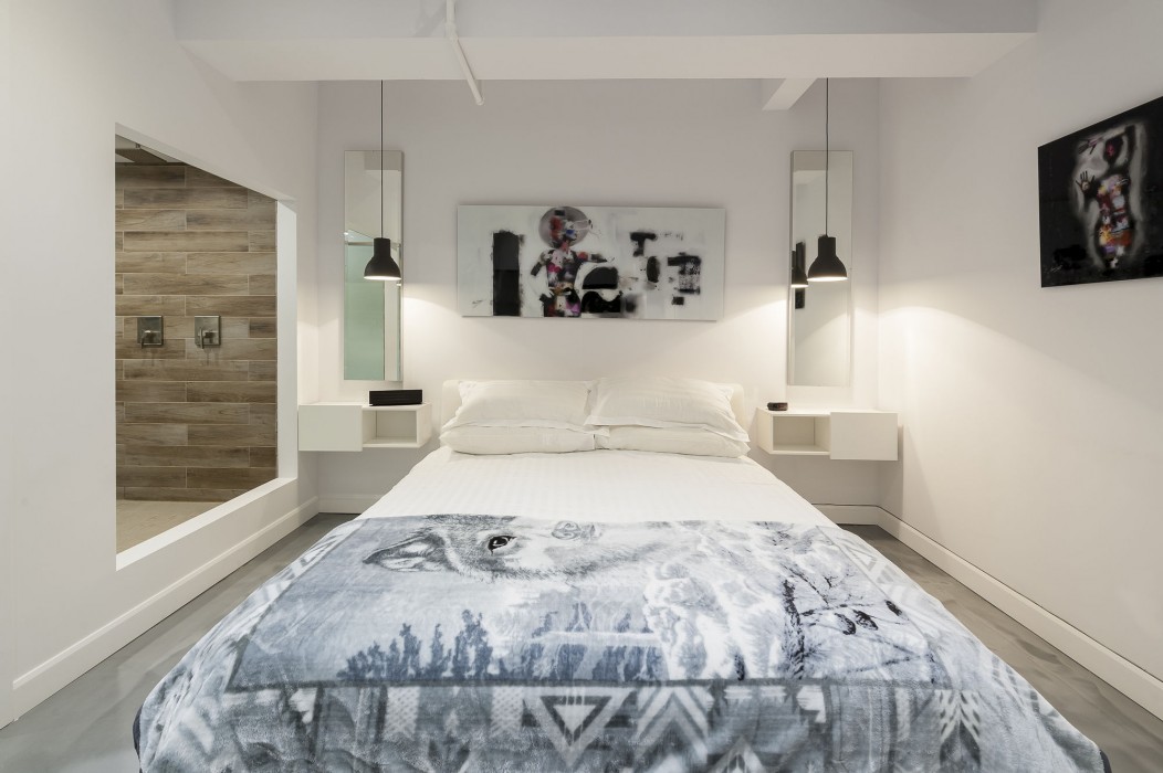 holland hotel by simplissimmo