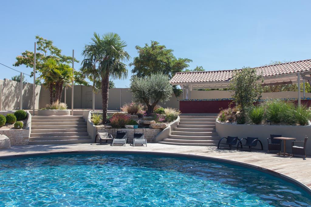 qualys hotel lagrange