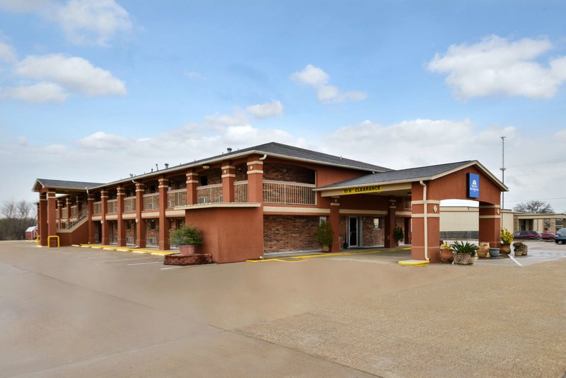 Surestay Hotel By Best Western Rockdale