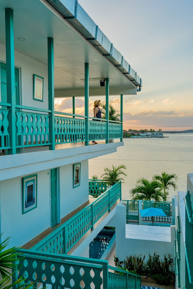 Hotel Casa Turquesa,Peten>>Flores,2.5 star