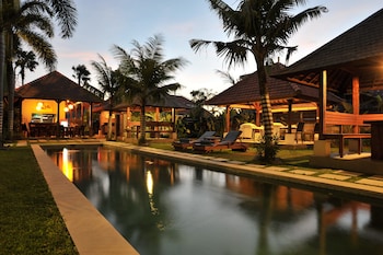 Ganga Hotel & Apartments,Denpasar>>Bali,3 star