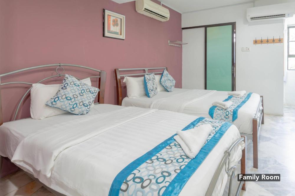Oyo 89874 Gs Golden Star Hotel,No. 35 Jalan Serdang Desa 1,2 star