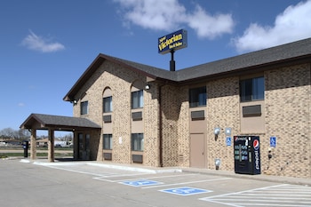 New Victorian Inn And Suites,Nebraska>>Kearney,2.5 star