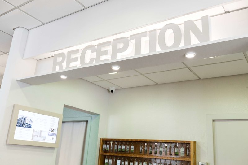 Greet Hotel Grenoble Centre Gare,Grenoble>>Eybens,2 star