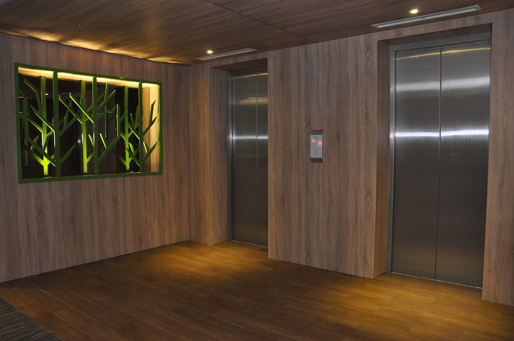 sala view hotel
