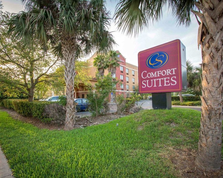 Comfort Suites Fort Pierce I-95,Vero Beach>>Fort Pierce,2.5 star