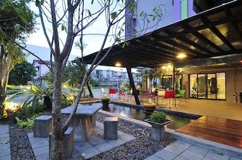 24 boutique hotel