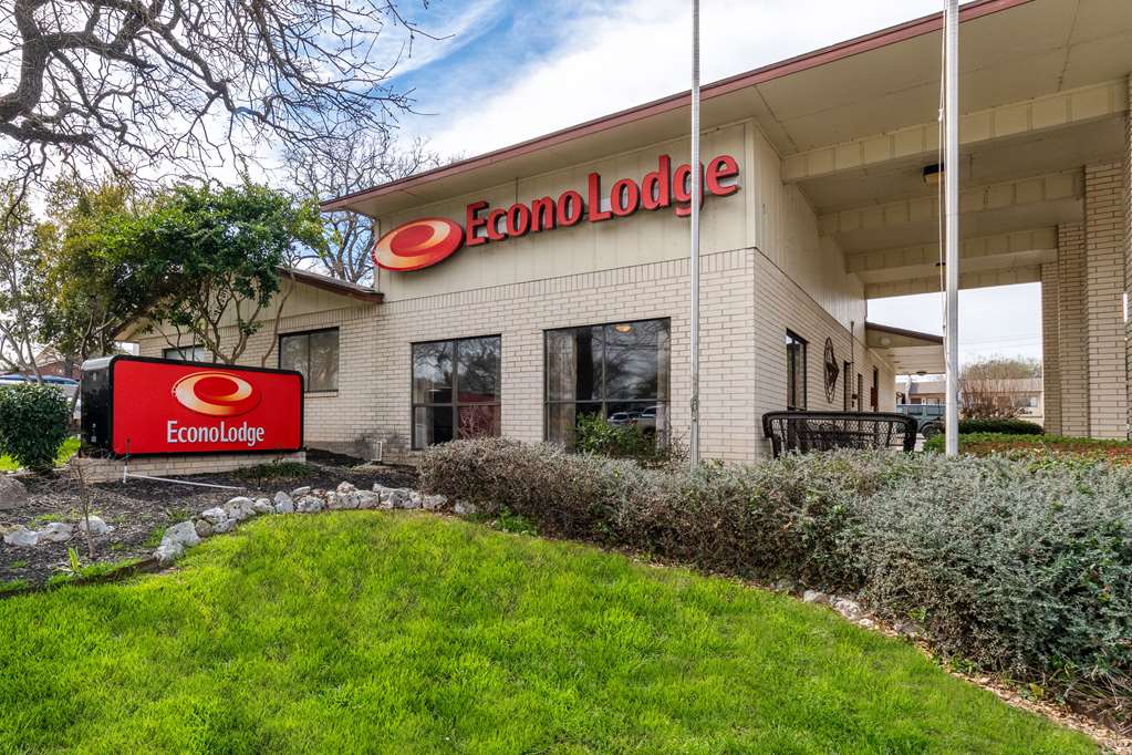 econo lodge fredericksburg