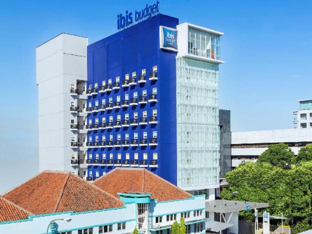 The Suddha Asia Afrika Bandung,Jl. Asia Afrika No 128,3 star
