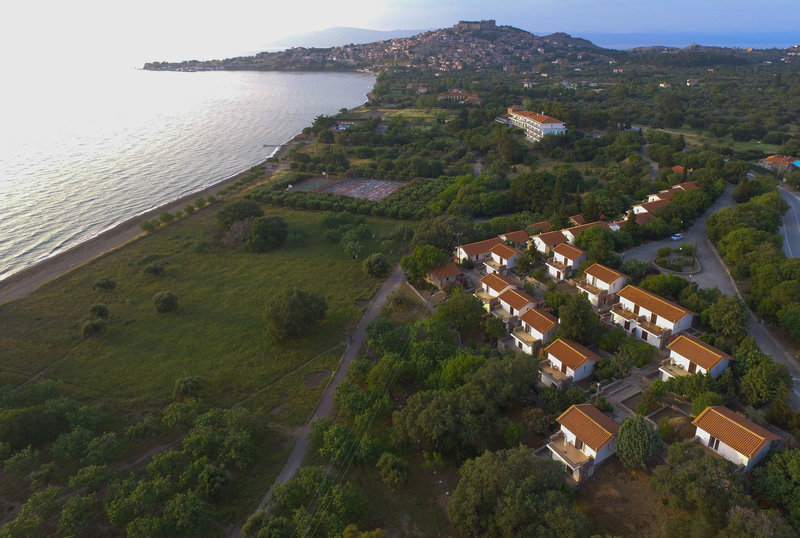 delfinia hotel and bungalows