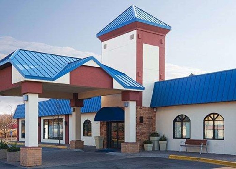 Norwood Inn & Suites Eagan Msp Airport,Dakota>>Apple Valley,2.5 star