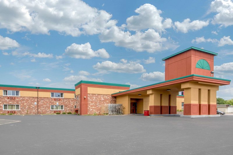 posh inn and suites