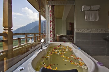 snow flakes resort and spa centrally heated luxury resort