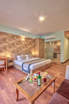 snow flakes resort and spa centrally heated luxury resort