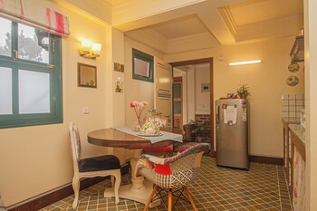 amritara luxury villa tosca