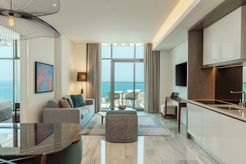 th8 palm dubai beach resort vignette collection