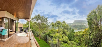 aveda suites at aamby valley city