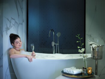 Hotel-Img