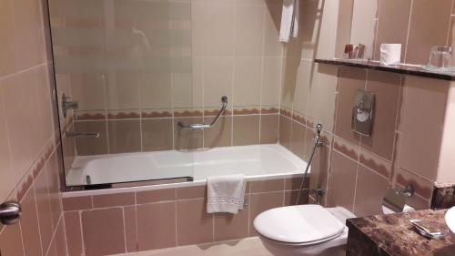 landmark hotel riqqa